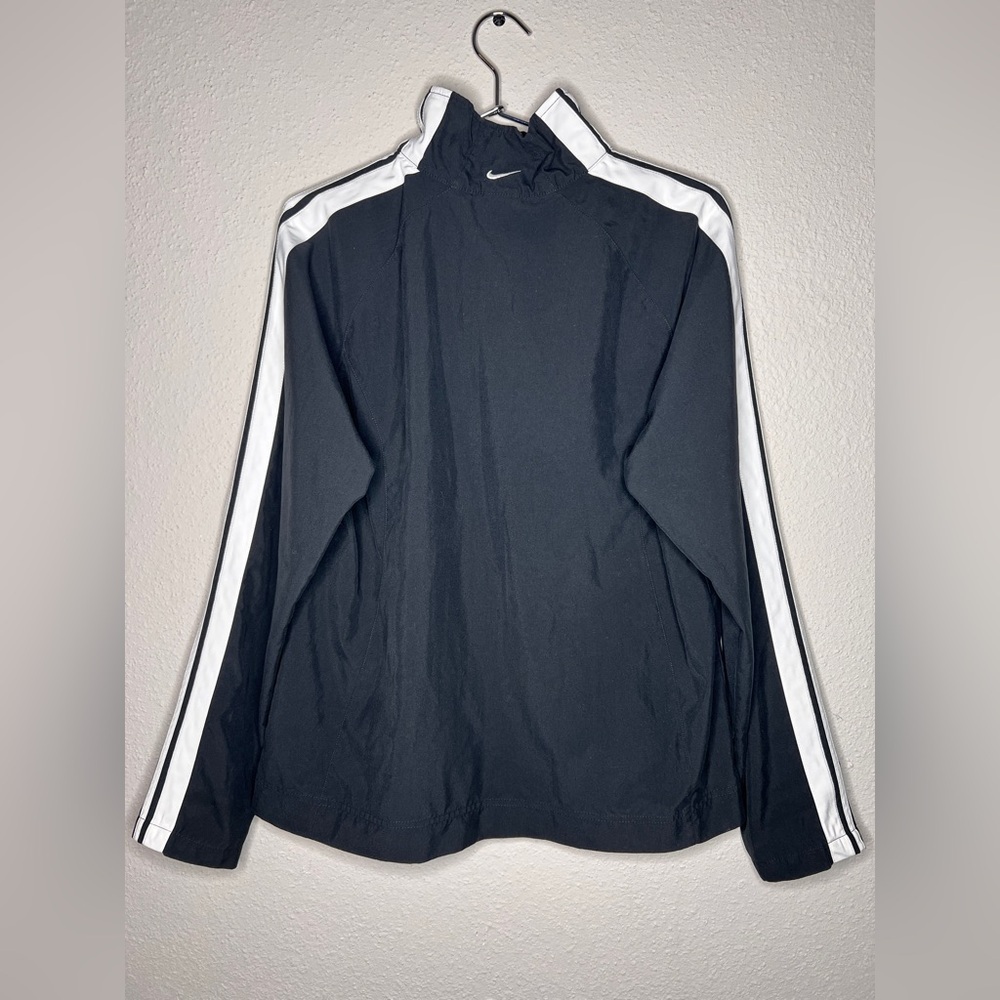 Nike Men's Black Windbreaker with White Stripes - Picture 2 of 5